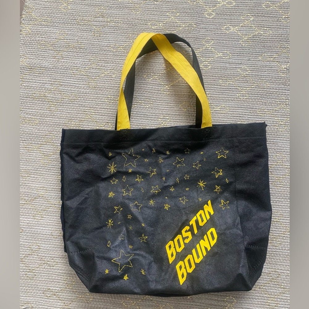 Running Bag Boston Marathon Black Tote Bag with Yellow Stars